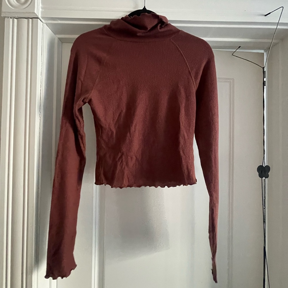 Urban Outfitters Turtleneck